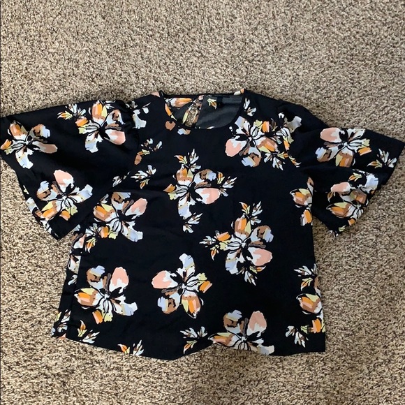 Who What Wear Tops - Black floral top